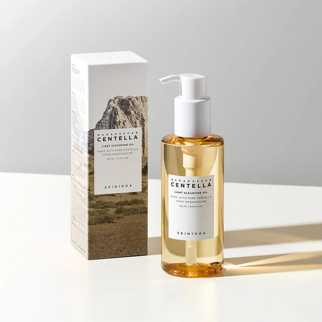 Madagascar Centella Light Cleansing Oil